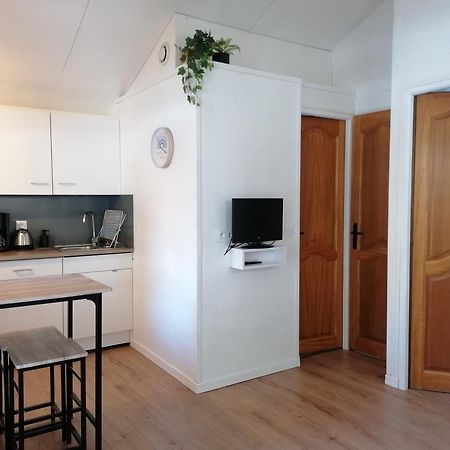 Camping Le Trejeux - Petit Chalet Thônes Eksteriør billede