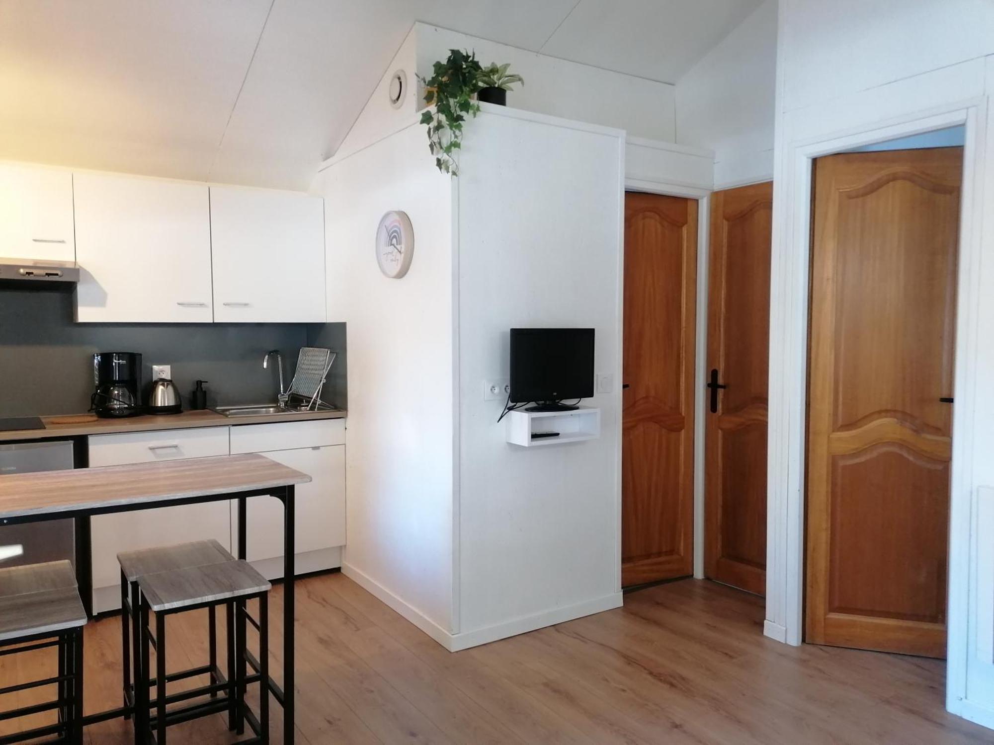 Camping Le Trejeux - Petit Chalet Thônes Eksteriør billede
